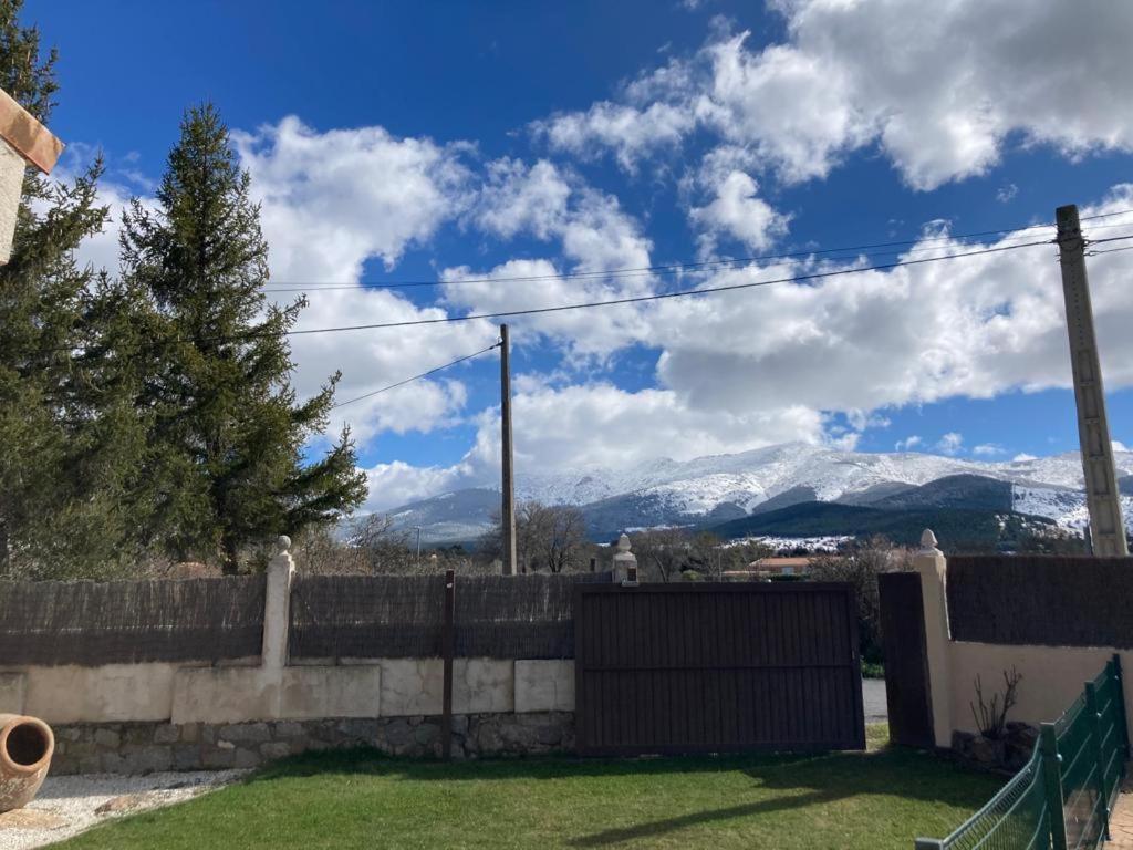 Casa El Descanso Ortigosa Del Monte Eksteriør billede